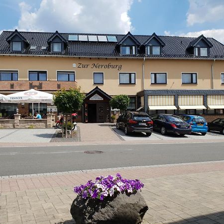 Hotel Restaurant Zur Neroburg Neroth Eksteriør bilde